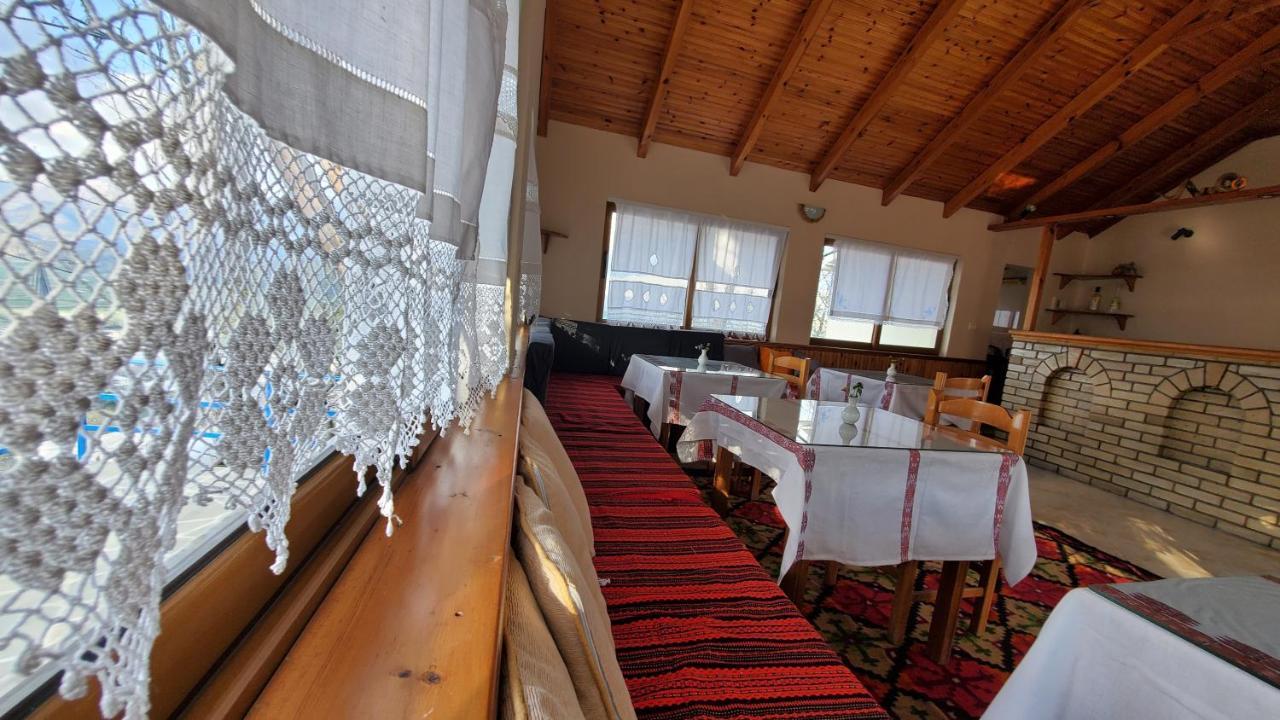 Clockwise Guestrooms Gjirokaster Exterior photo